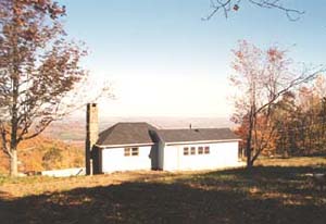 Card's Cabin in Armenia Mountain